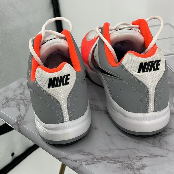 NIKE AIR CAGE COURT Sneakers Sz 13 White‎ Neon Coral Athletic Running Casual - Picture 4 of 10